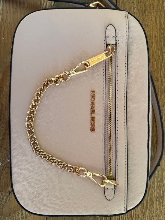 Michael Kors Handbags - Michael Kors Blush Pink Saffiano Crossbody with Gold Hardware